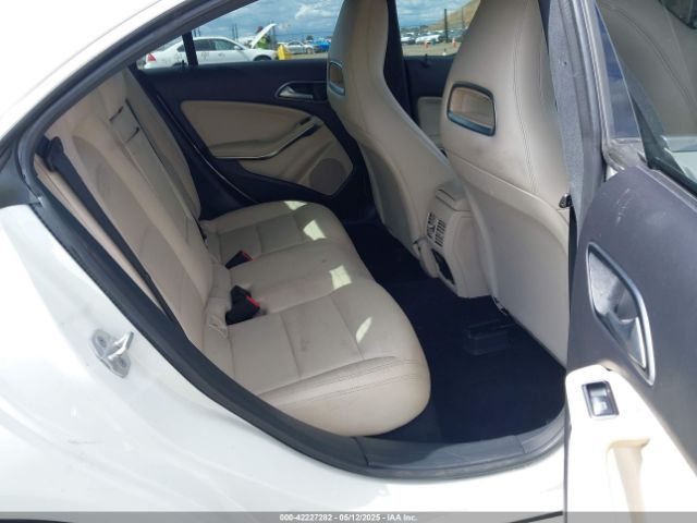 WDDSJ4EB7JN511447 Mercedes-Benz CLA 250