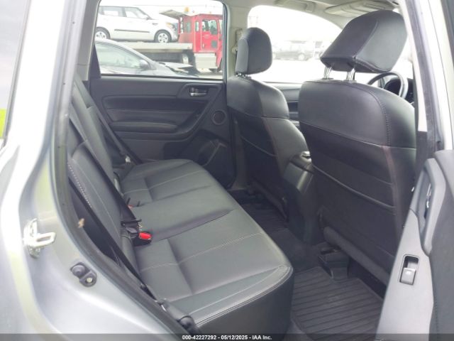 JF2SJGWCXHH587581 Subaru Forester 2.0xt Touring