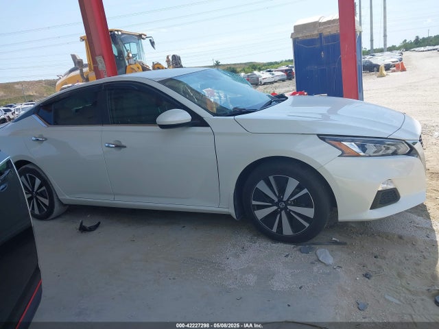 1N4BL4DVXMN404127 Nissan Altima Sv Fwd