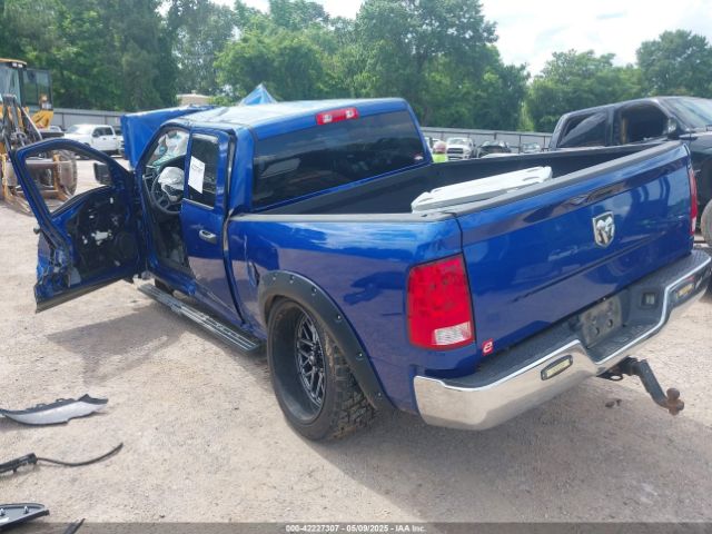 2019 RAM 1500 CLASSIC 1C6RR6FG0KS712690 Photo 2