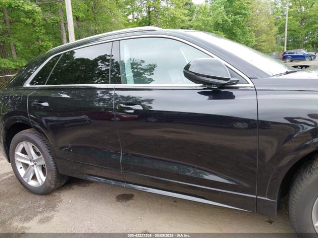 WA1AVAF16KD019301 Audi Q8 55 Premium