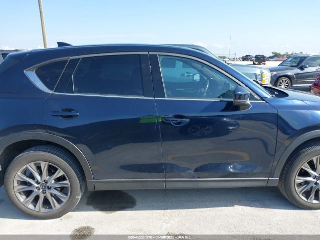 JM3KFBEY8K0563115 Mazda Cx-5 Signature