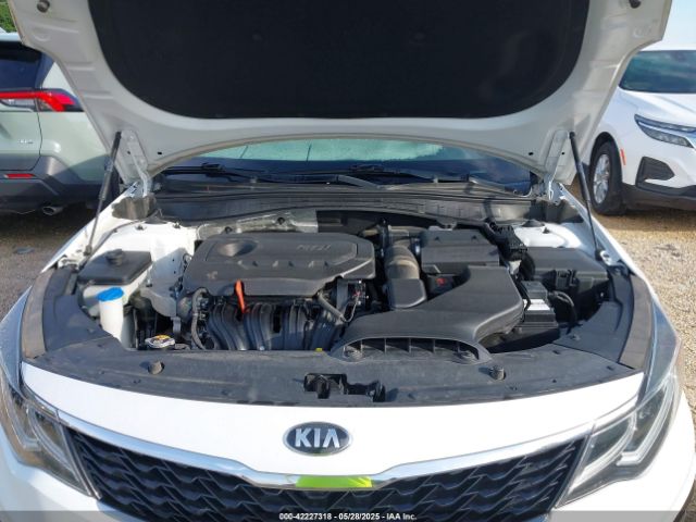 5XXGT4L35KG333217 KIA Optima S