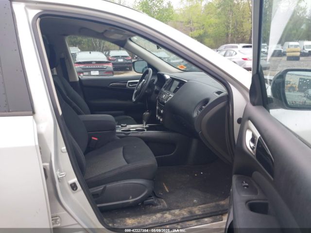 5N1DR2MMXHC677711 Nissan Pathfinder S