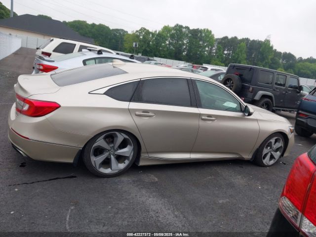 1HGCV1F92JA003036 Honda Accord Touring