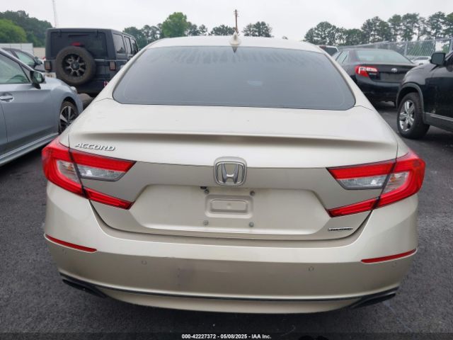 1HGCV1F92JA003036 Honda Accord Touring