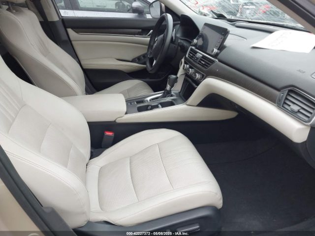 1HGCV1F92JA003036 Honda Accord Touring
