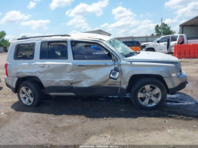 1C4NJRFB0ED549410 Jeep Patriot Latitude