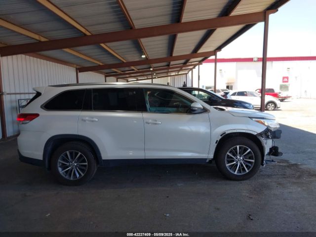 5TDJZRFH8KS597118 Toyota Highlander Xle