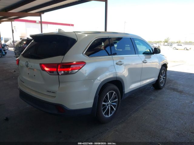 5TDJZRFH8KS597118 Toyota Highlander Xle