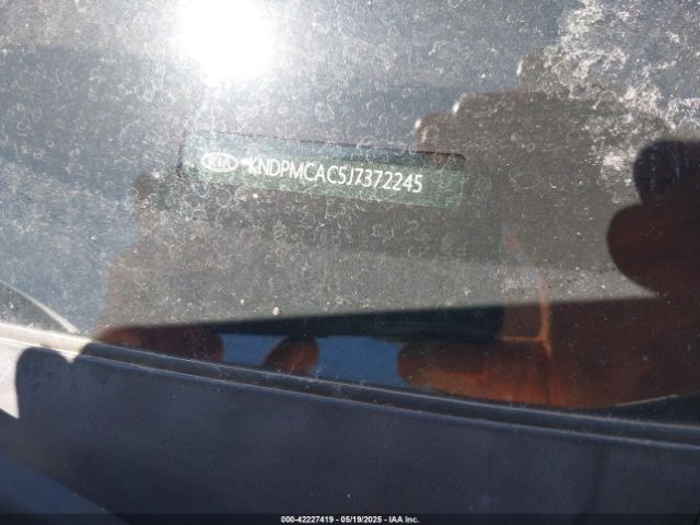 KNDPMCAC5J7372245 KIA Sportage Lx