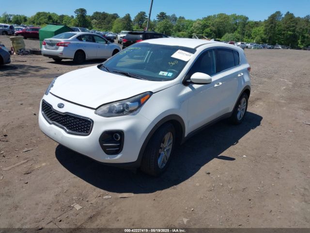 KNDPMCAC5J7372245 KIA Sportage Lx
