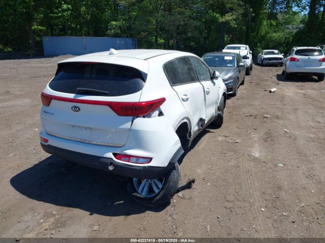 KNDPMCAC5J7372245 KIA Sportage Lx