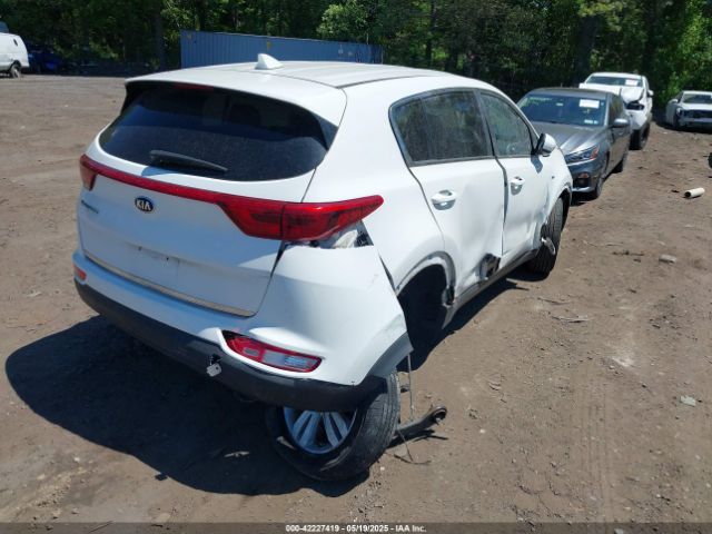 KNDPMCAC5J7372245 KIA Sportage Lx
