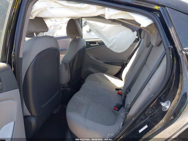 Hyundai Accent Value Edition 2017 KMHCT4AE1HU377359 Image 8