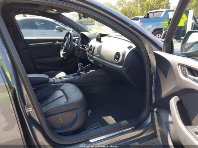 WAUAUGFF1H1047117 Audi A3 2.0t Premium