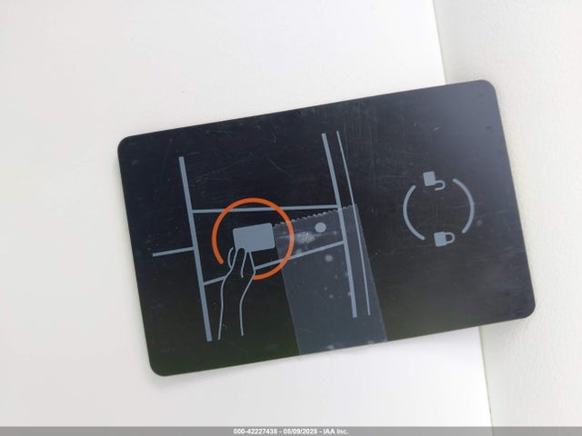 2023 TESLA MODEL Y 7SAYGDEEXPA163535 Photo 10
