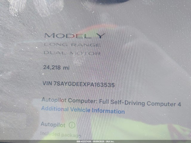 2023 TESLA MODEL Y 7SAYGDEEXPA163535 Photo 8