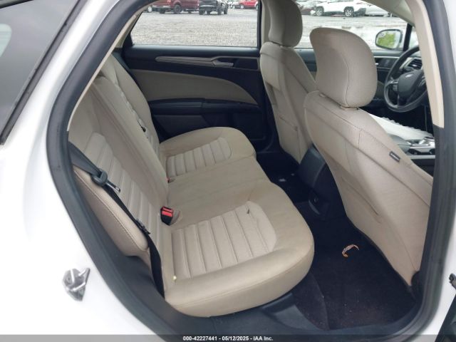 3FA6P0G74HR279107 Ford FUSION S