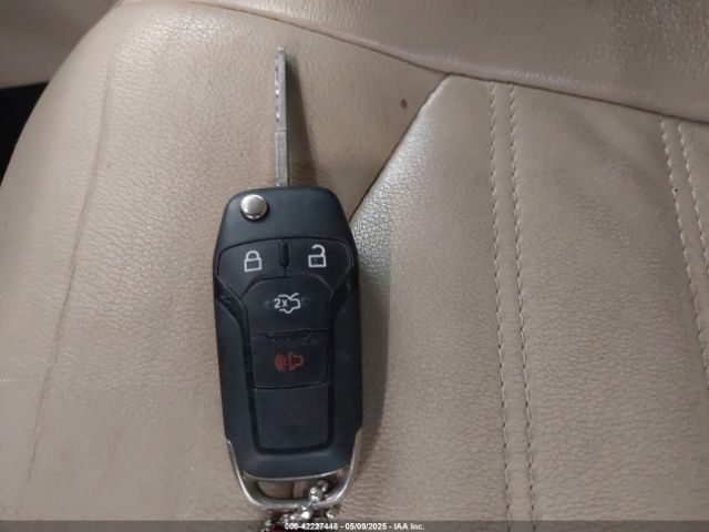 1FA6P0HD0G5116718 Ford FUSION SE
