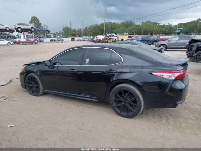 4T1B11HK8JU061295 Toyota CAMRY SE