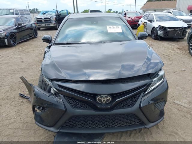 4T1B11HK8JU061295 Toyota CAMRY SE