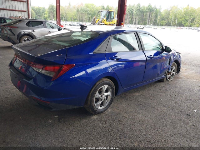 KMHLL4AG8MU195752 Hyundai ELANTRA SE