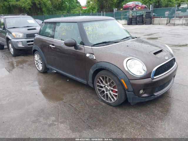 2010 MINI COOPER S WMWMF7C50ATZ74395 Photo 0