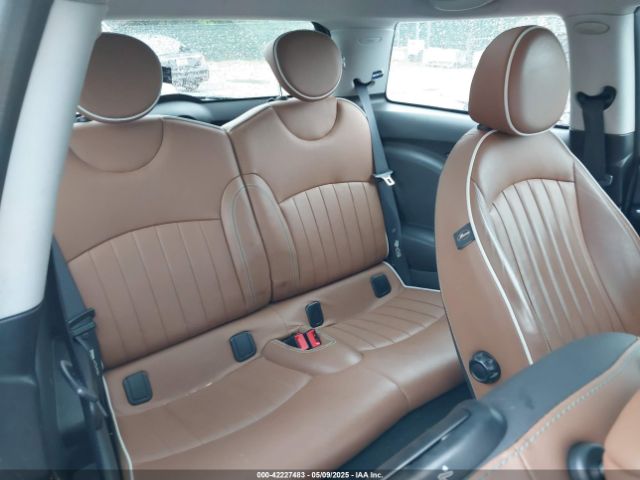2010 MINI COOPER S WMWMF7C50ATZ74395 Photo 7