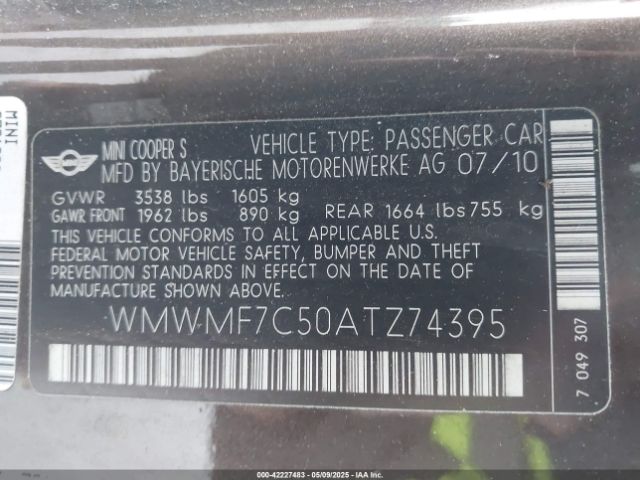 2010 MINI COOPER S WMWMF7C50ATZ74395 Photo 8