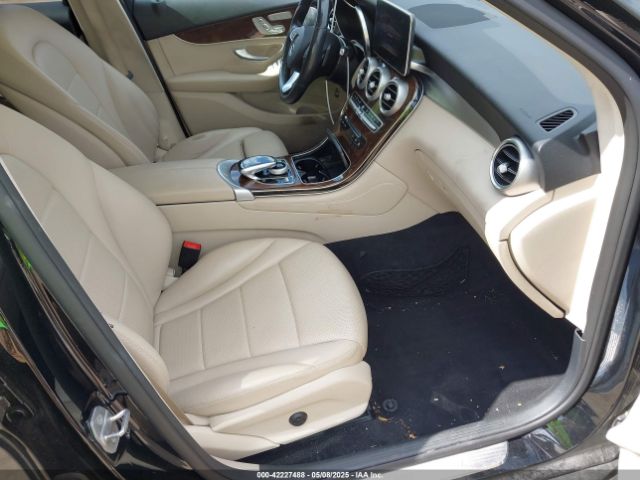 2016 MERCEDES-BENZ GLC 300 WDC0G4KB0GF081956 Photo 4