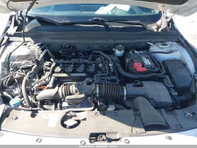 1HGCV1F33JA251372 Honda Accord Sport