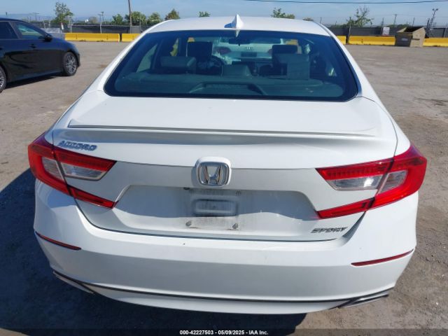 1HGCV1F33JA251372 Honda Accord Sport
