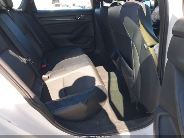 1HGCV1F33JA251372 Honda Accord Sport