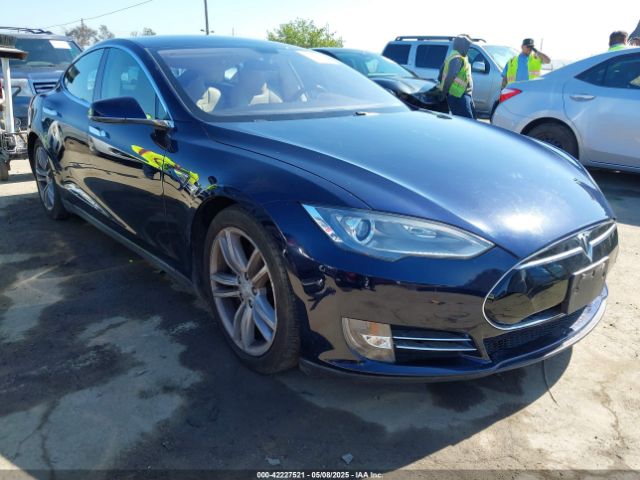 2013 TESLA MODEL S 5YJSA1CNXDFP28192 Photo 0