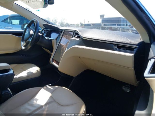 2013 TESLA MODEL S 5YJSA1CNXDFP28192 Photo 4