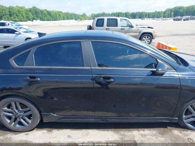 3KPF34AD7ME281768 KIA Forte Gt-line