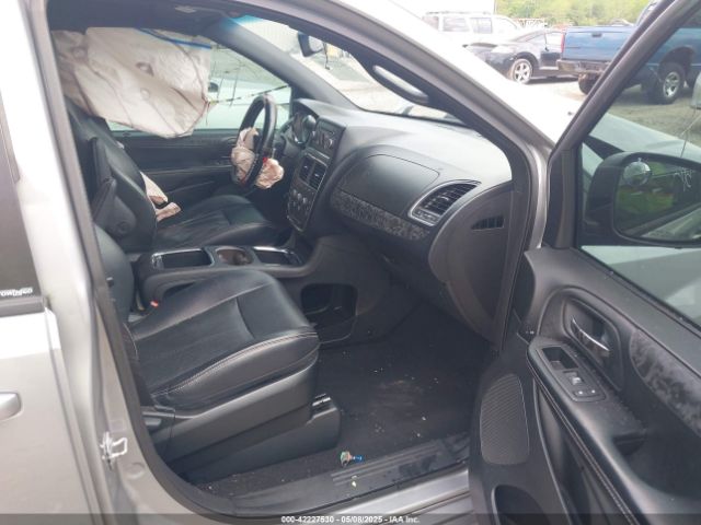2C4RDGCGXER276311 Dodge Grand Caravan Sxt 30th Anniversary