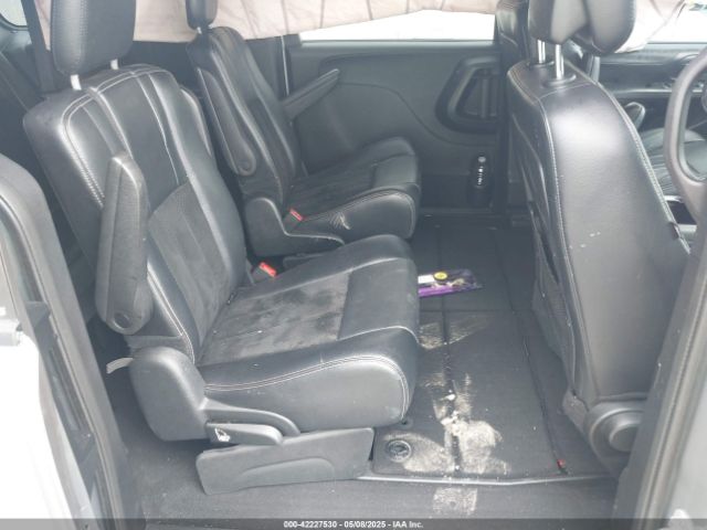 2C4RDGCGXER276311 Dodge Grand Caravan Sxt 30th Anniversary