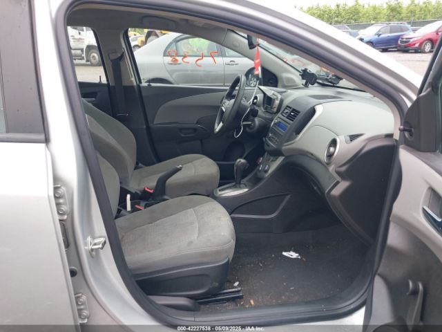1G1JA5SG0E4179352 Chevrolet Sonic Ls Auto