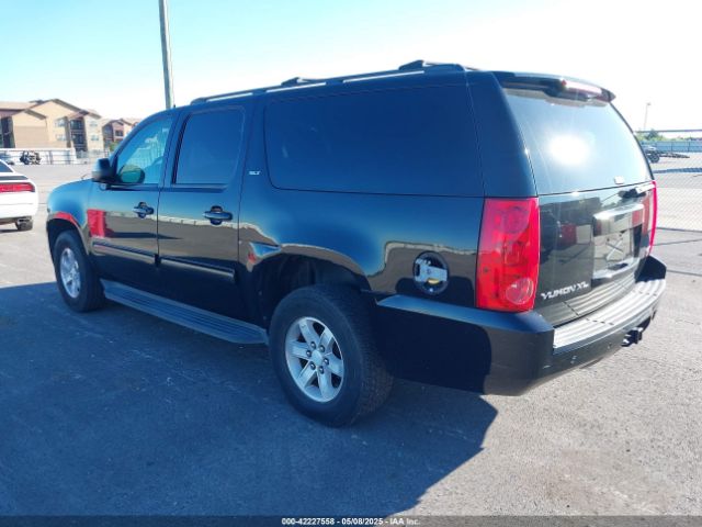 2013 GMC YUKON XL 1500 1GKS1KE07DR357949 Photo 2