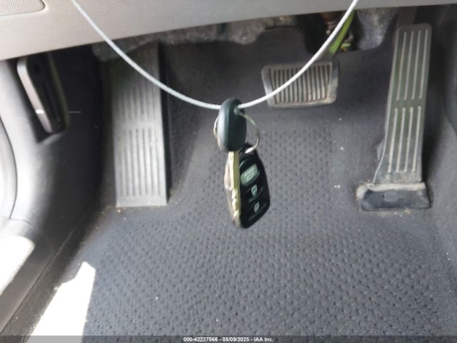 5NPDH4AE0EH480109 Hyundai ELANTRA SE