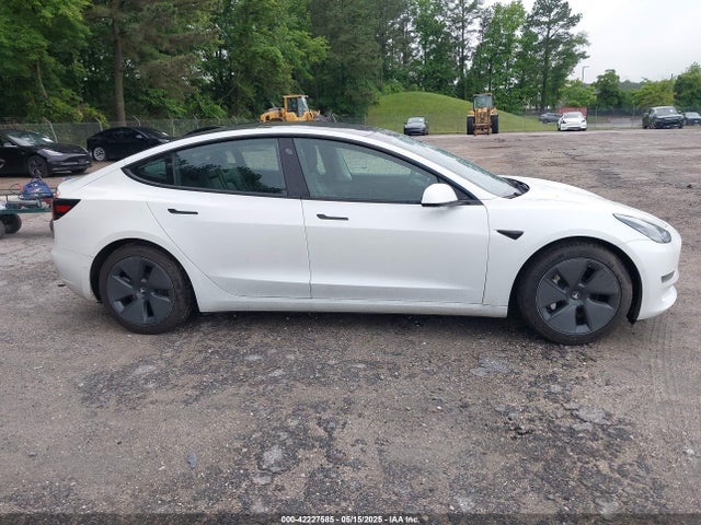 Tesla Model 3 Standard Range Plus Rear-wheel Drive 2021 5YJ3E1EA6MF854245 Image 13