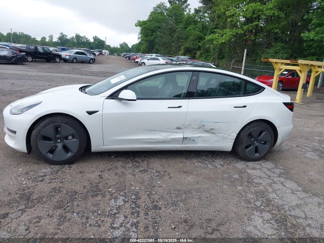 Tesla Model 3 Standard Range Plus Rear-wheel Drive 2021 5YJ3E1EA6MF854245 Image 14
