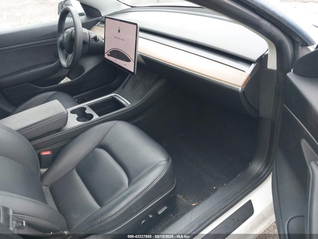 Tesla Model 3 Standard Range Plus Rear-wheel Drive 2021 5YJ3E1EA6MF854245 Image 5