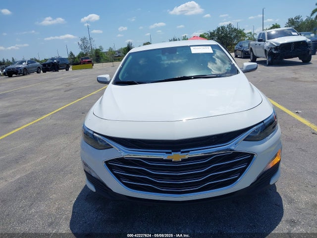 1G1ZD5ST8SF131556 Chevrolet Malibu Fwd 1lt