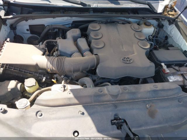 JTEZU5JR2E5075987 Toyota 4runner Limited