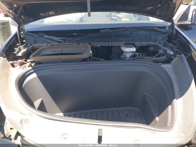 2021 TESLA MODEL Y 5YJYGDEE1MF149082 Photo 9