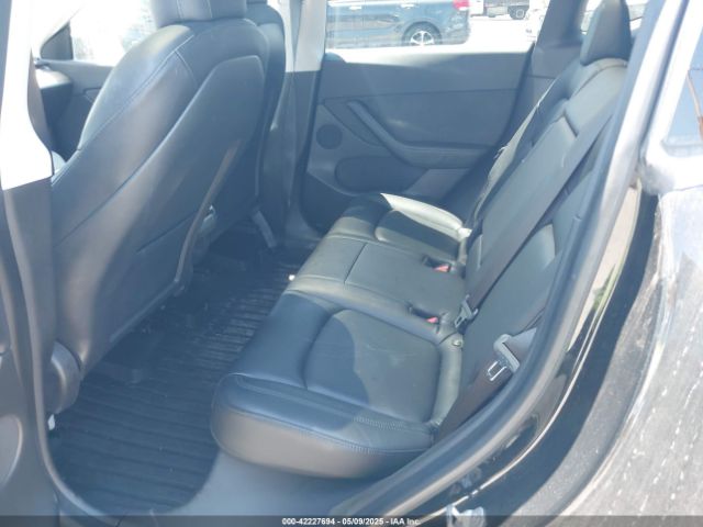 2021 TESLA MODEL Y 5YJYGDEE1MF149082 Photo 7