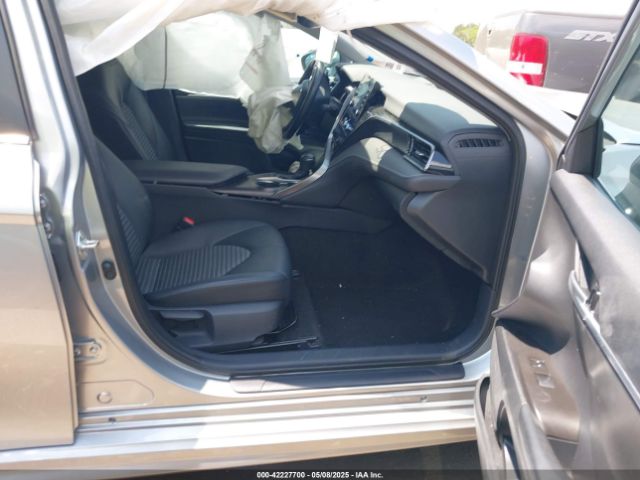 4T1T11AK9NU643409 Toyota CAMRY SE